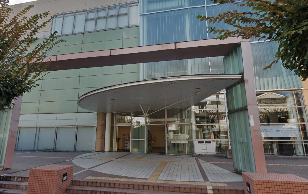 鶴見区民センター